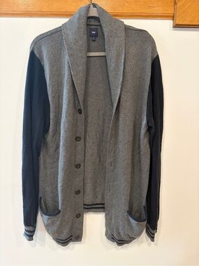 GAP Gray & Navy Open Cardigan - Men’s L
